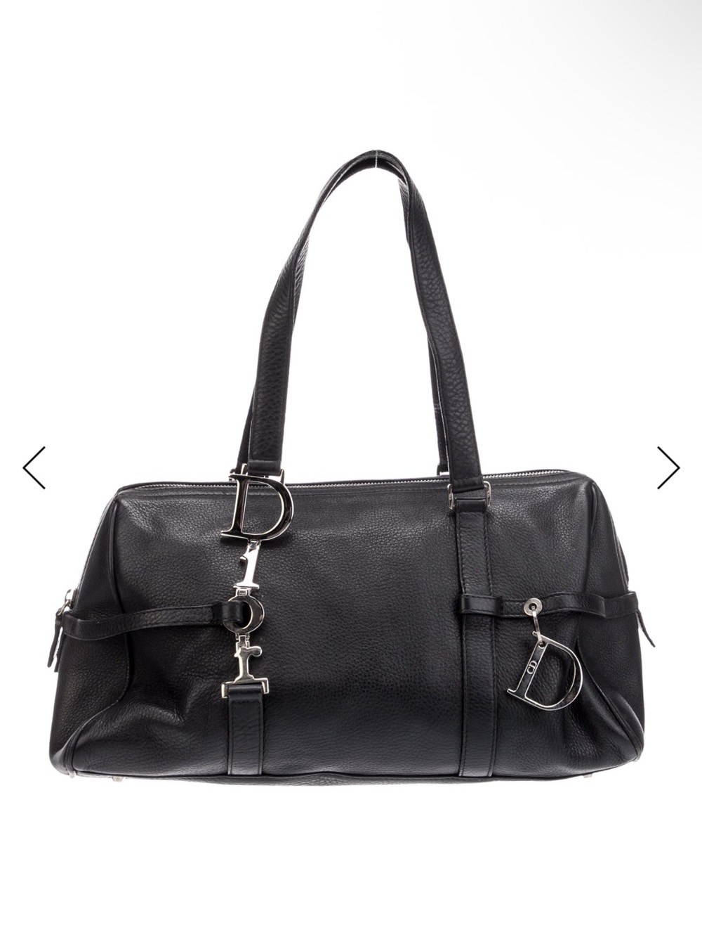 LOOKING FOR TRADE Dior Black Leather Shoulder Bag with Silver 'D' Charms